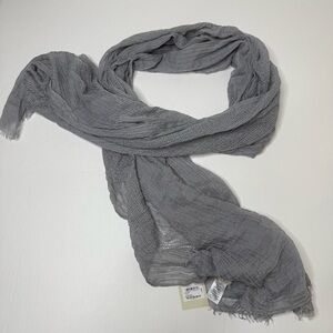 Hinge Soft Grey Scarf NWT